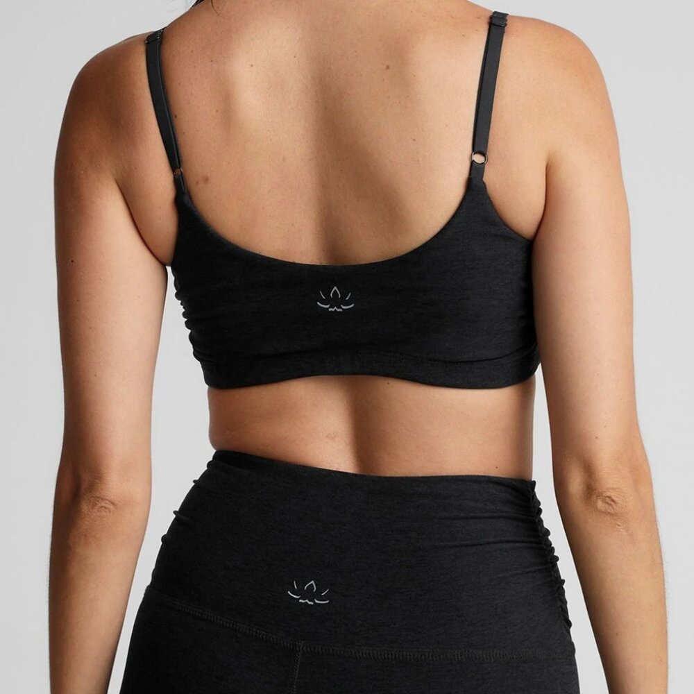 Beyond Yoga Women's Seamless Scoop Sports Bra - Black & Charcoal - Picture 10 of 10